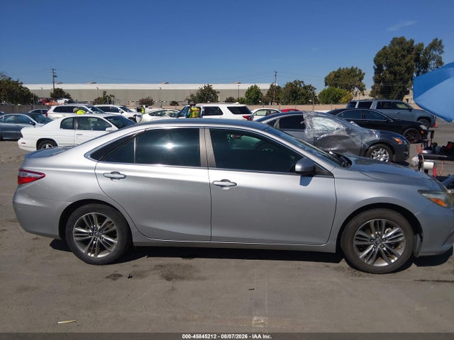 4T1BF1FK0GU138805 Toyota CAMRY SE