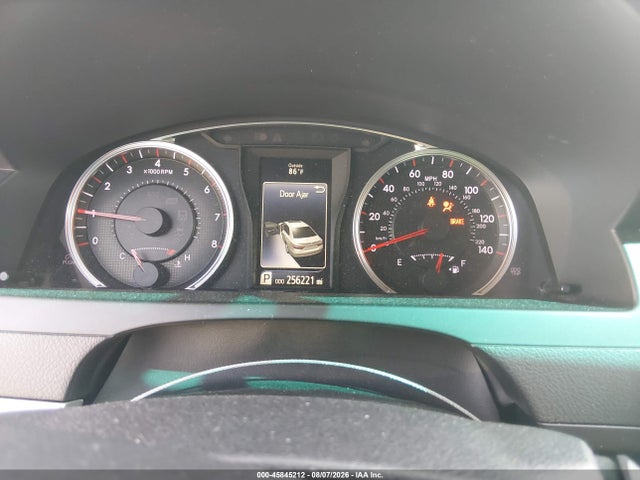 4T1BF1FK0GU138805 Toyota CAMRY SE
