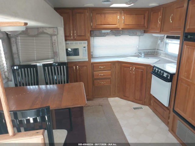 Aukcja sprzedaży 2000 Jayco Designer, vin: 1UJBJ02R7Y1SB0095, numer aukcji: 45845224