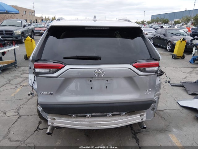 45845233 :رقم المزاد ، 2T3F1RFV3MW172605 vin ، 2021 Toyota Rav4 Le مزاد بيع
