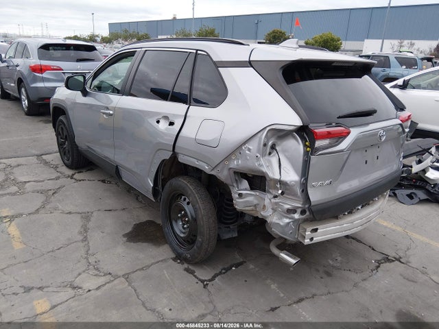 45845233 :رقم المزاد ، 2T3F1RFV3MW172605 vin ، 2021 Toyota Rav4 Le مزاد بيع