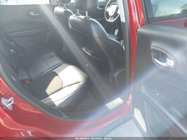 45845274 :رقم المزاد ، 3C4NJDBB0JT395004 vin ، 2018 Jeep Compass Altitude 4x4 مزاد بيع