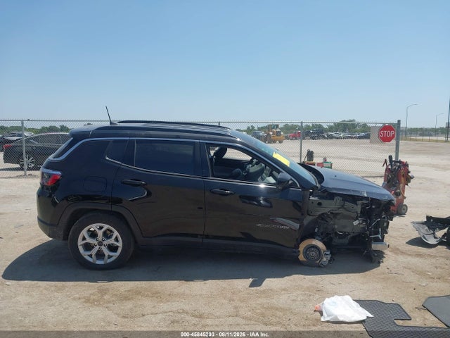 45845293 :رقم المزاد ، 3C4NJDBN2ST568680 vin ، 2025 Jeep Compass Latitude 4x4 مزاد بيع