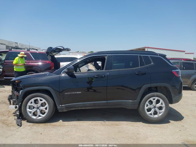 45845293 :رقم المزاد ، 3C4NJDBN2ST568680 vin ، 2025 Jeep Compass Latitude 4x4 مزاد بيع