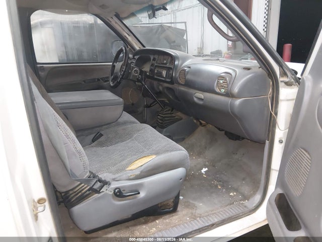 1998 Dodge Ram 1500 St მანქანა იყიდება აუქციონზე, vin: 3B7HC12Y6WM216038, აუქციონის ნომერი: 45845300