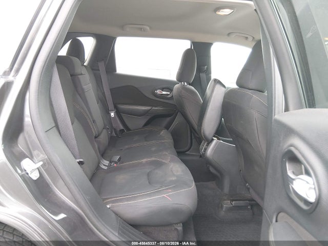 Jeep Cherokee Latitude 2016 1C4PJMCS6GW227183 Image 8