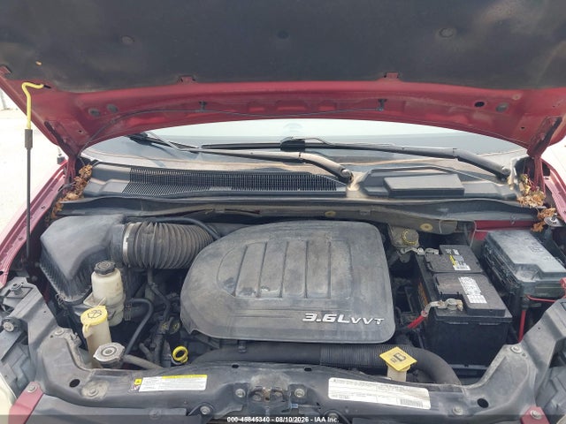 45845340 :رقم المزاد ، 2A4RR6DG2BR667372 vin ، 2011 Chrysler Town & Country Limited مزاد بيع
