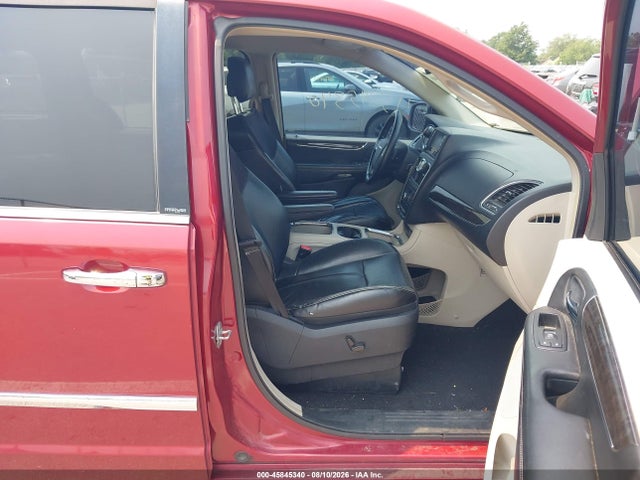 45845340 :رقم المزاد ، 2A4RR6DG2BR667372 vin ، 2011 Chrysler Town & Country Limited مزاد بيع