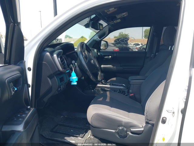 3TMCZ5ANXJM173274 Toyota Tacoma Trd Sport