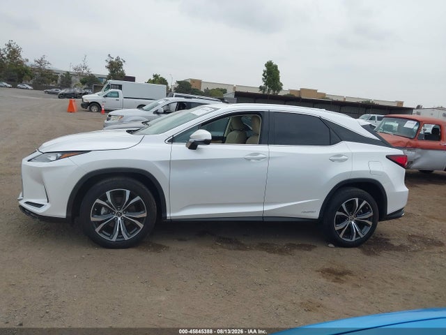 45845388 :رقم المزاد ، 2T2HGMDA7NC094685 vin ، 2022 Lexus Rx 450h مزاد بيع