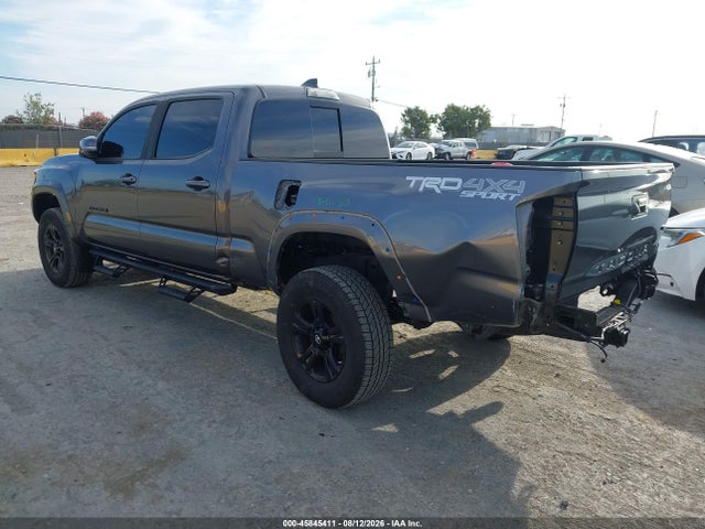 Продажа на аукционе авто 2022 Toyota Tacoma Trd Sport, vin: 3TYDZ5BN0NT015989, номер лота: 45845411