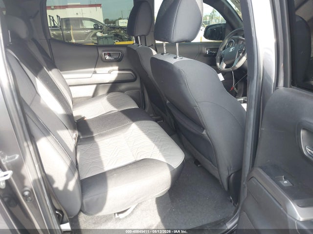 Продажа на аукционе авто 2022 Toyota Tacoma Trd Sport, vin: 3TYDZ5BN0NT015989, номер лота: 45845411