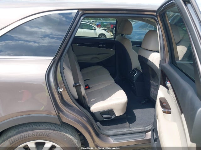 Продаж на аукціоні авто 2019 Kia Sorento 2.4l Lx, vin: 5XYPG4A31KG550430, номер лоту: 45845412