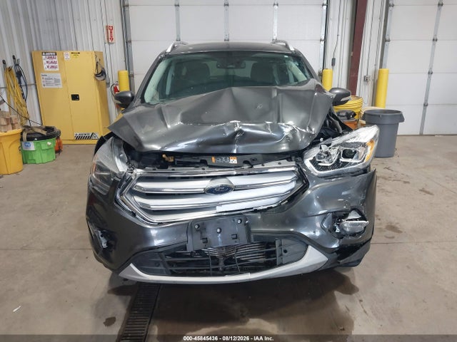 2017 Ford Escape Titanium მანქანა იყიდება აუქციონზე, vin: 1FMCU9J93HUE48011, აუქციონის ნომერი: 45845436