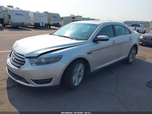 2015 Ford Taurus Sel მანქანა იყიდება აუქციონზე, vin: 1FAHP2E89FG176673, აუქციონის ნომერი: 45845444