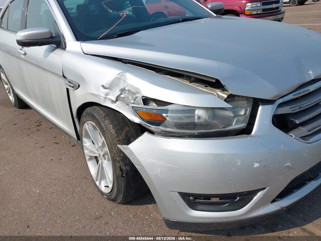 2015 Ford Taurus Sel მანქანა იყიდება აუქციონზე, vin: 1FAHP2E89FG176673, აუქციონის ნომერი: 45845444