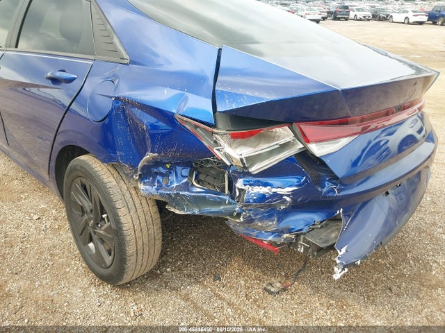 Продажа на аукционе авто 2022 Hyundai Elantra Sel, vin: 5NPLS4AG8NH085870, номер лота: 45845450