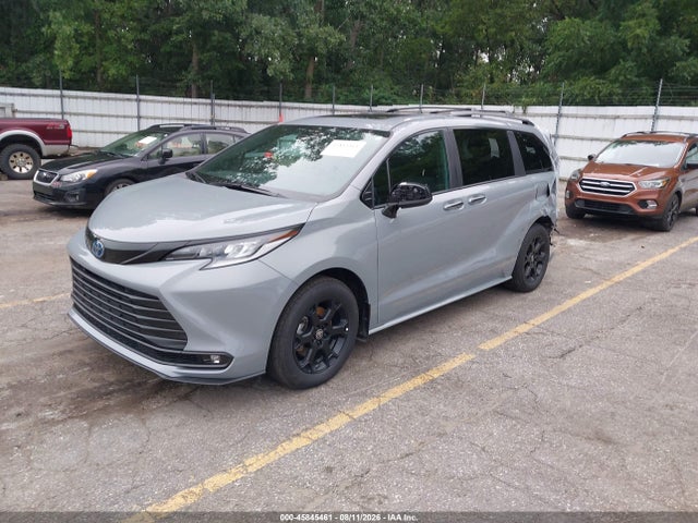 Продажа на аукционе авто 2025 Toyota Sienna Woodland Edition, vin: 5TDCSKFC6SS176877, номер лота: 45845461