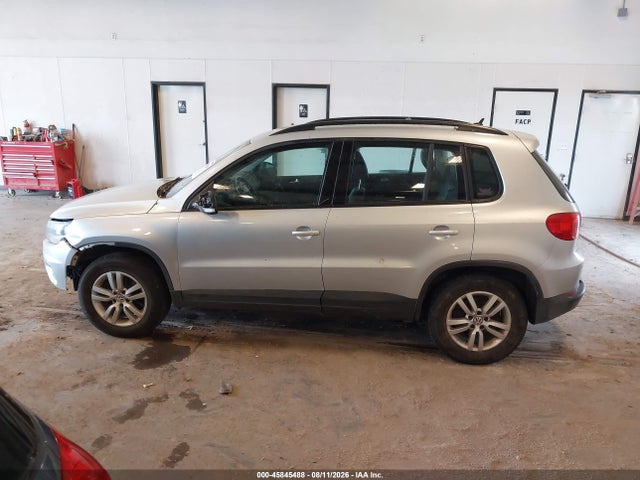 Продаж на аукціоні авто 2016 Volkswagen Tiguan S, vin: WVGBV7AX8GW025326, номер лоту: 45845488