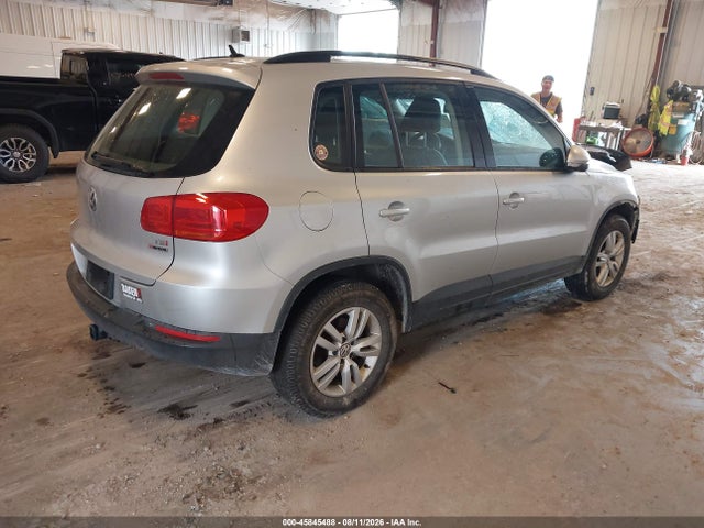 Продаж на аукціоні авто 2016 Volkswagen Tiguan S, vin: WVGBV7AX8GW025326, номер лоту: 45845488