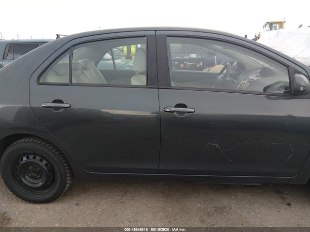 45845516 :رقم المزاد ، JTDBT923271131379 vin ، 2007 Toyota Yaris مزاد بيع