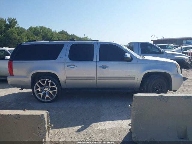 2014 Gmc Yukon Xl 1500 Slt მანქანა იყიდება აუქციონზე, vin: 1GKS1KE00ER197558, აუქციონის ნომერი: 45845534