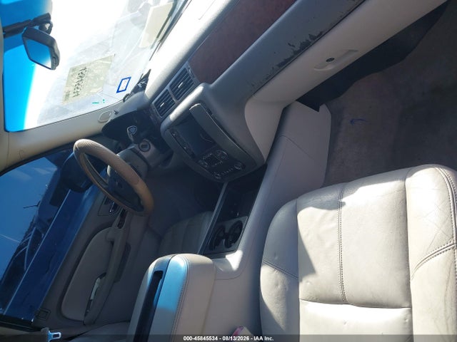 2014 Gmc Yukon Xl 1500 Slt მანქანა იყიდება აუქციონზე, vin: 1GKS1KE00ER197558, აუქციონის ნომერი: 45845534