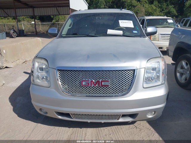 2014 Gmc Yukon Xl 1500 Slt მანქანა იყიდება აუქციონზე, vin: 1GKS1KE00ER197558, აუქციონის ნომერი: 45845534