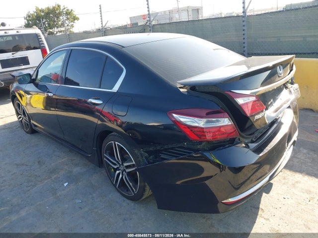45845573 :رقم المزاد ، 1HGCR2F65HA081661 vin ، 2017 Honda Accord Sport مزاد بيع