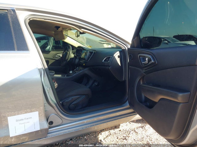 Chrysler 200 Limited 2016 1C3CCCAB6GN106220 Image 5