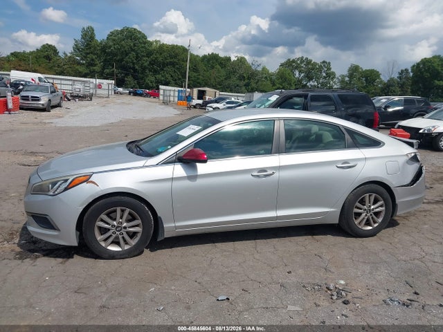 Продажа на аукционе авто 2016 Hyundai Sonata Se, vin: 5NPE24AF4GH300986, номер лота: 45845604