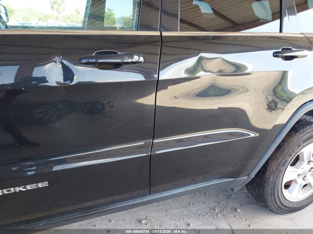 45845754 :رقم المزاد ، 1C4RJEAG1FC739852 vin ، 2015 Jeep Grand Cherokee Laredo مزاد بيع