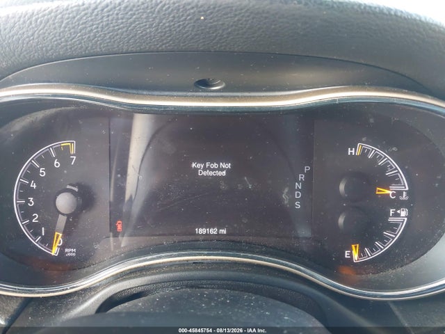 45845754 :رقم المزاد ، 1C4RJEAG1FC739852 vin ، 2015 Jeep Grand Cherokee Laredo مزاد بيع