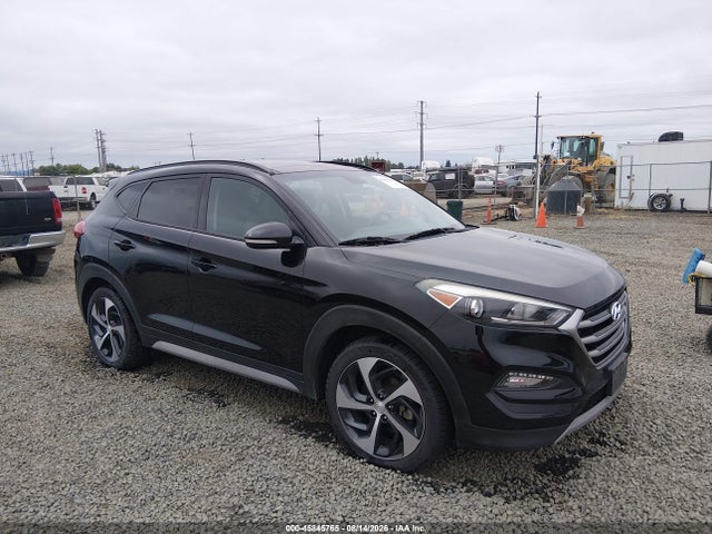 2017 Hyundai Tucson Value მანქანა იყიდება აუქციონზე, vin: KM8J3CA26HU571179, აუქციონის ნომერი: 45845765
