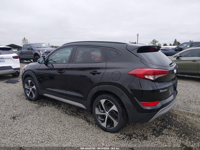 2017 Hyundai Tucson Value მანქანა იყიდება აუქციონზე, vin: KM8J3CA26HU571179, აუქციონის ნომერი: 45845765
