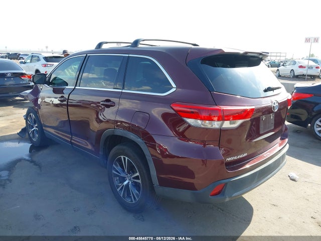 Продажа на аукционе авто 2019 Toyota Highlander Le, vin: 5TDZZRFH6KS358878, номер лота: 45845770