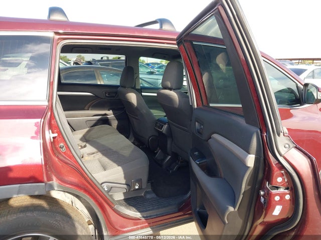 Продажа на аукционе авто 2019 Toyota Highlander Le, vin: 5TDZZRFH6KS358878, номер лота: 45845770