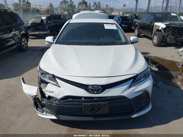 4T1C11AK9NU006939 Toyota CAMRY LE