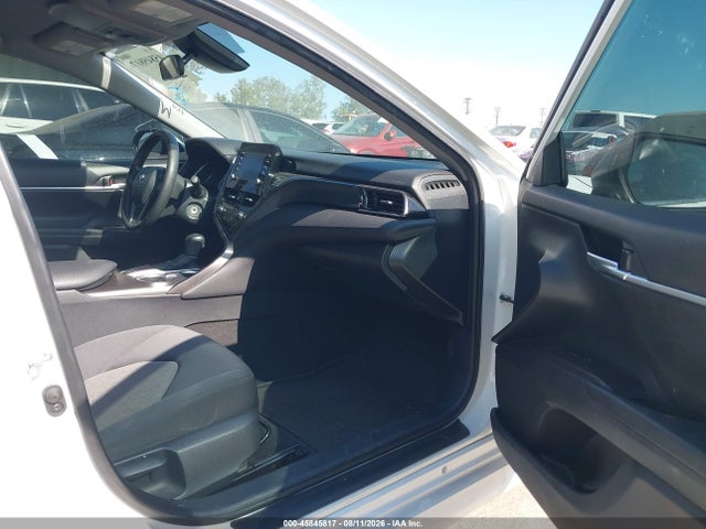 4T1C11AK9NU006939 Toyota CAMRY LE