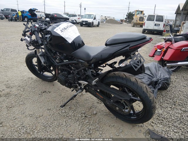 Продажа на аукционе авто 2024 Kawasaki Ex500, vin: ML5EXGG13RDA12784, номер лота: 45845869