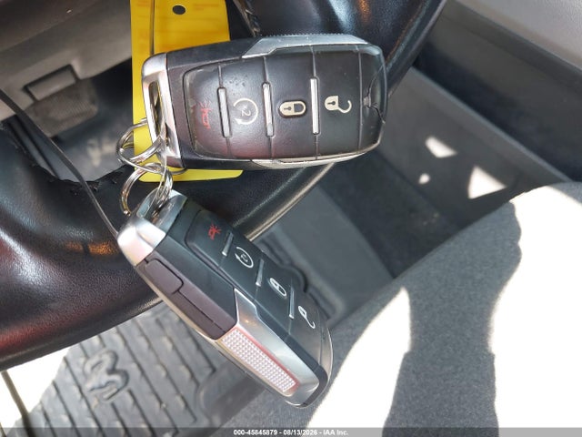 45845879 :رقم المزاد ، 1C6SRFMT6LN309489 vin ، 2020 Ram 1500 Big Horn  4x4 6'4 Box مزاد بيع