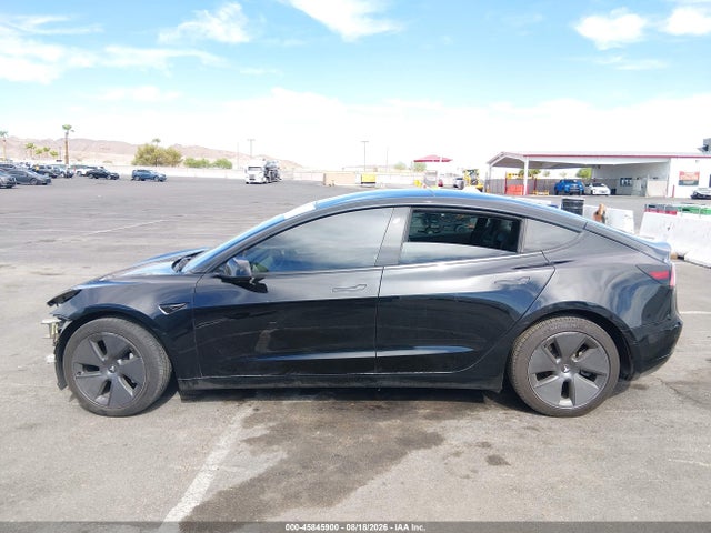 45845900 :رقم المزاد ، 5YJ3E1EB2NF186924 vin ، 2022 Tesla Model 3 Long Range Dual Motor All-wheel Drive مزاد بيع