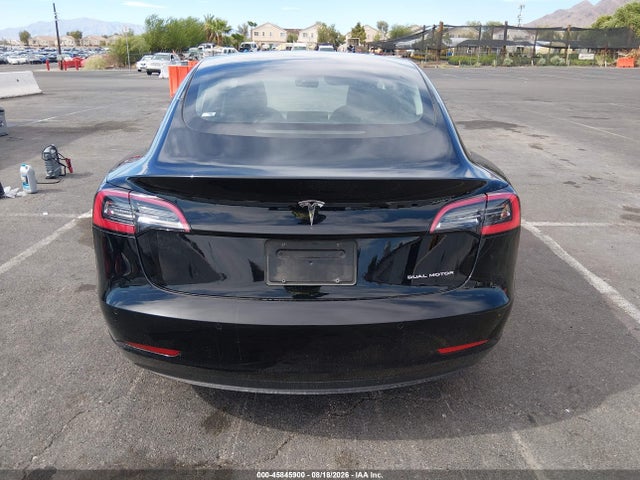 45845900 :رقم المزاد ، 5YJ3E1EB2NF186924 vin ، 2022 Tesla Model 3 Long Range Dual Motor All-wheel Drive مزاد بيع