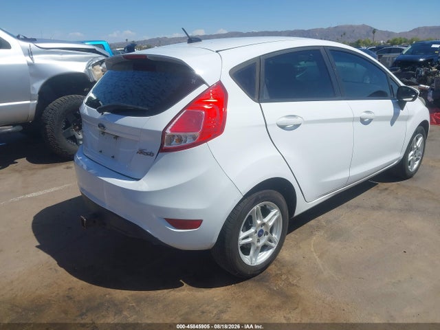45845905 :رقم المزاد ، 3FADP4EJ1HM104257 vin ، 2017 Ford Fiesta Se مزاد بيع