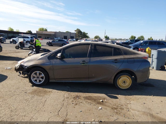 Toyota Prius Two Eco 2018 JTDKARFU8J3548526 Image 15