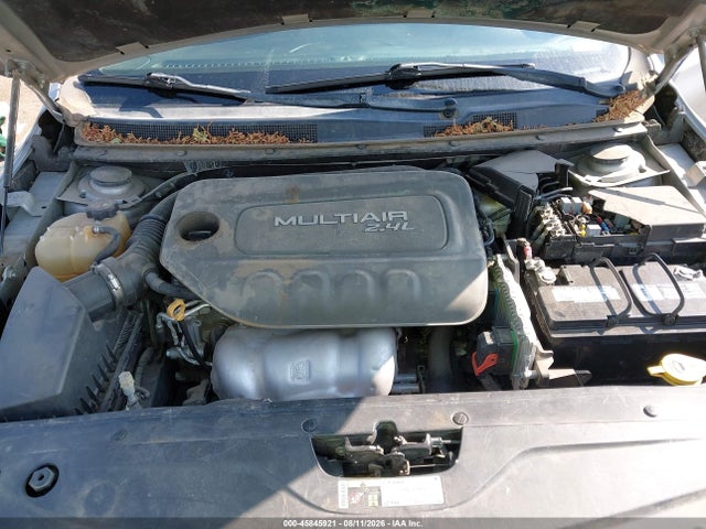 Auction sale of the 2015 Chrysler 200 Limited, vin: 1C3CCCAB2FN660272, lot number: 45845921