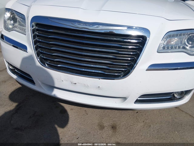 Chrysler 300C 2014 2C3CCAEG2EH252825 Image 6