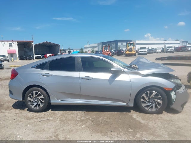 Продаж на аукціоні авто 2016 Honda Civic Ex, vin: 19XFC2F72GE012363, номер лоту: 45845944