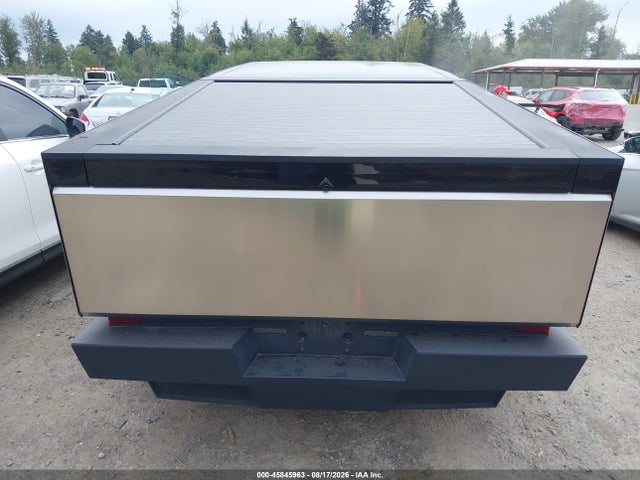 7G2CEHED5SA060833 Tesla Cybertruck All-wheel Drive