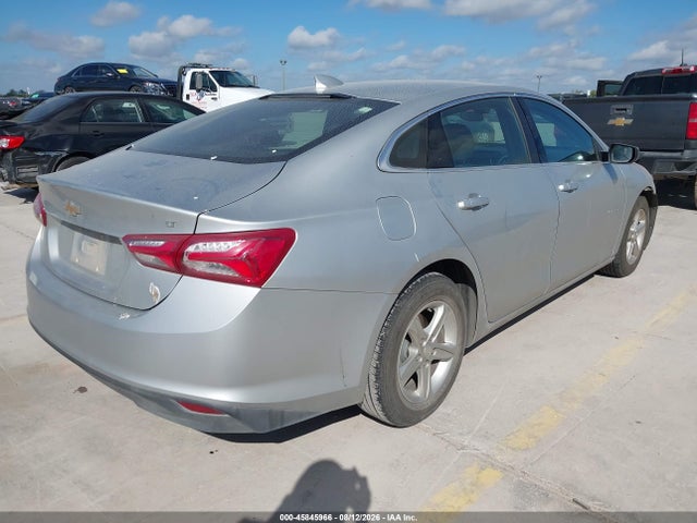 1G1ZD5ST3NF172973 Chevrolet Malibu Fwd Lt